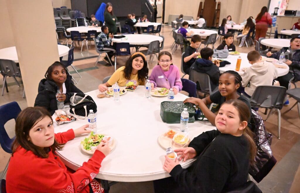 MS Encounter 5th graders visiting MS & HS campus