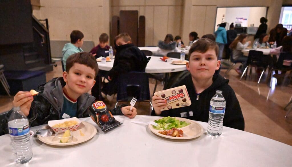 MS Encounter 5th graders visiting MS & HS campus