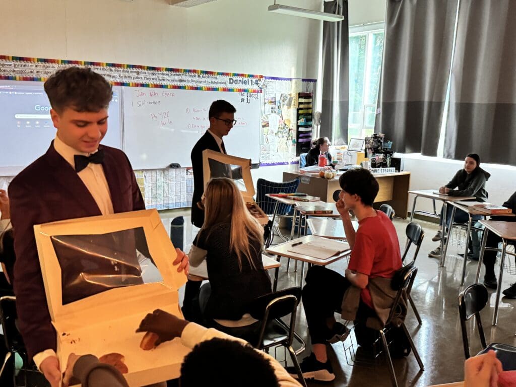 Purple party campaign visit