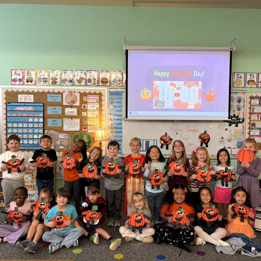 Kinders with their pumpkins