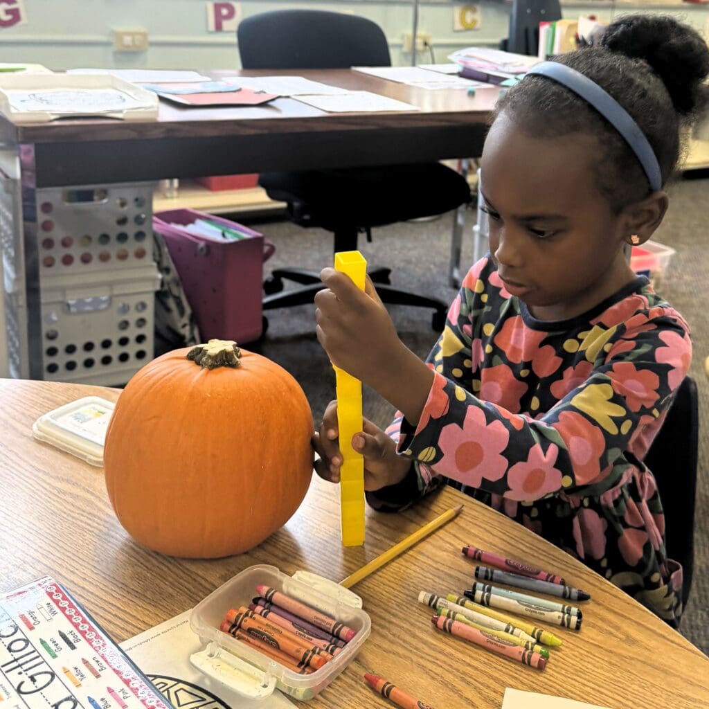 Kinders with their pumpkins